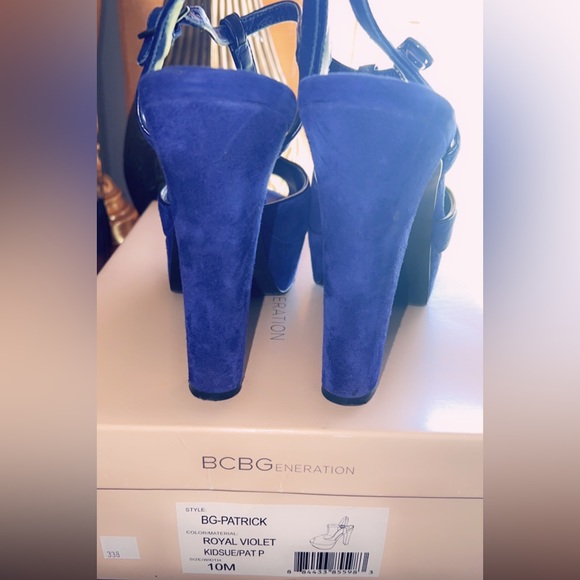 BCBG BG-Patrick suede Heels - Picture 3 of 3